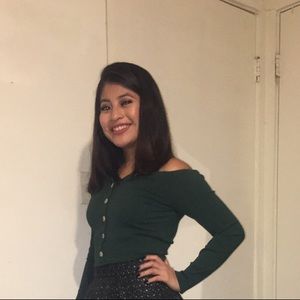 Meet your Posher, Lourdes